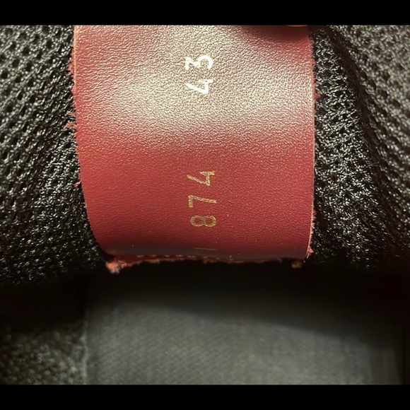 🍁 Valentino Garavani men’s shoes - Picture 7 of 8